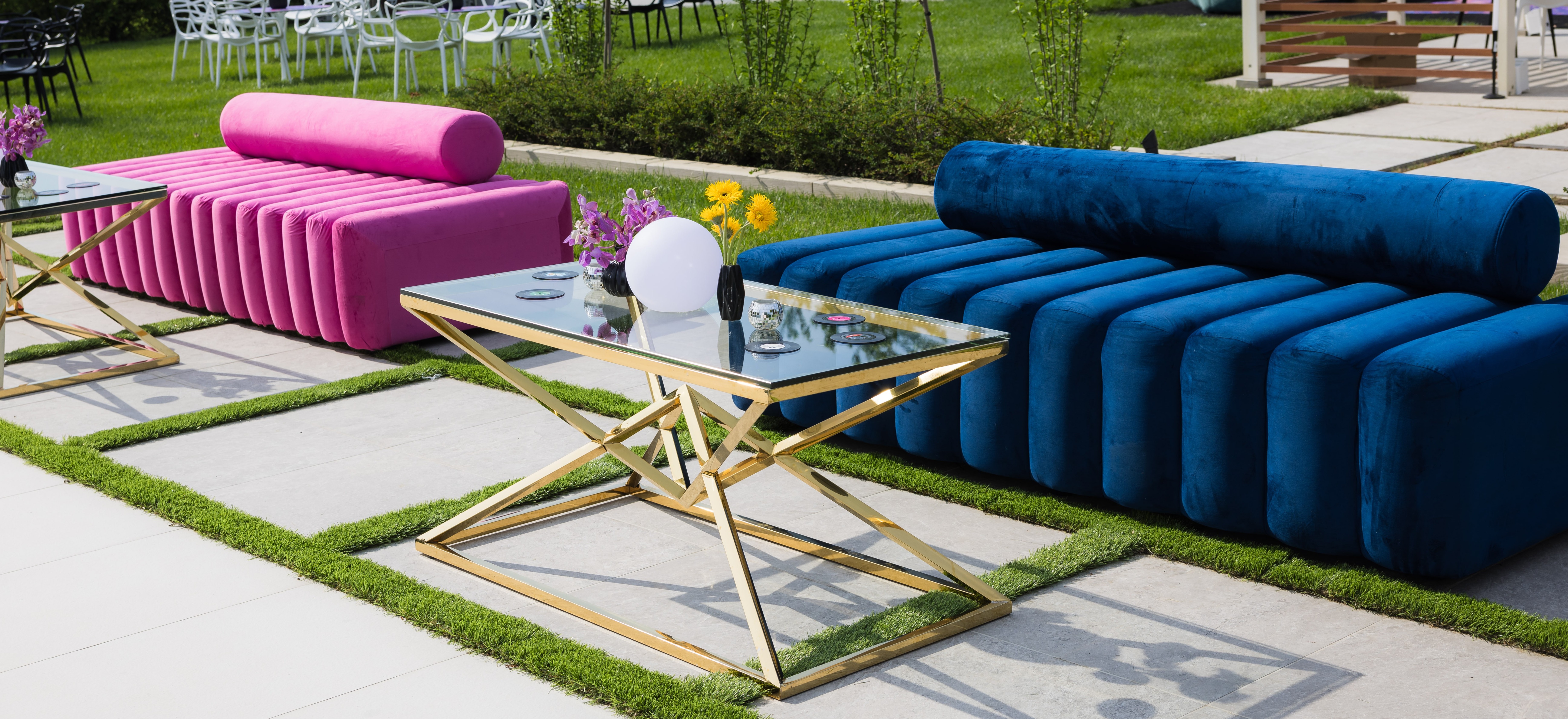 Marcell Sofas & Louvre Coffee Table